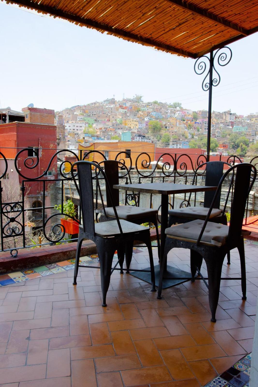 Lofts Las Cuatro Puertas Guanajuato Exterior photo
